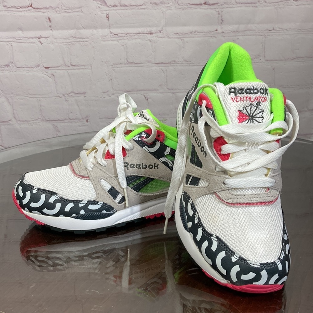 6 Reebok Hexalite Ventilator Sneakers. Mesh Suede & Rubber. Net. No box